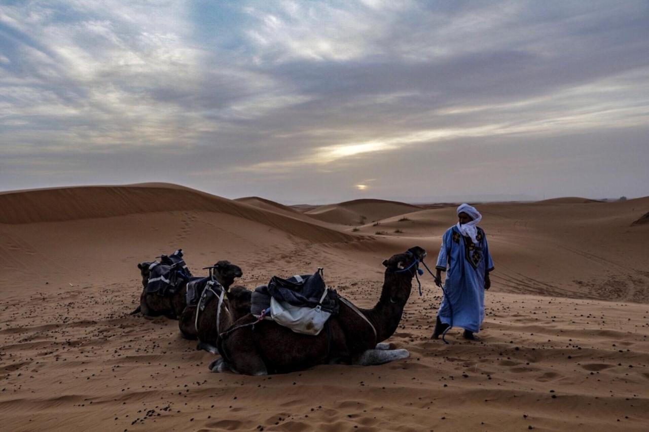 Overnight Desert Camp Merzouga Exterior photo