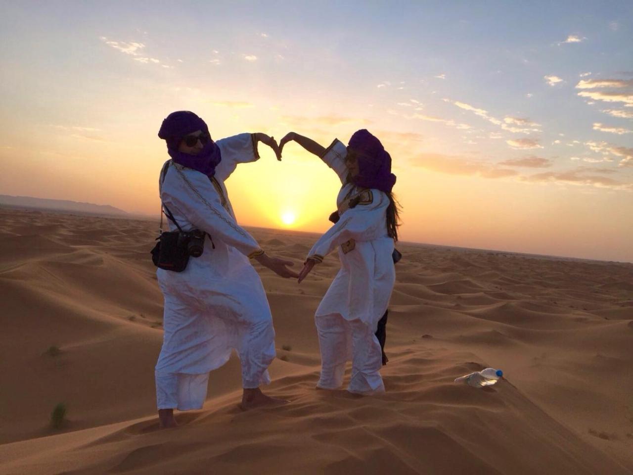 Overnight Desert Camp Merzouga Exterior photo