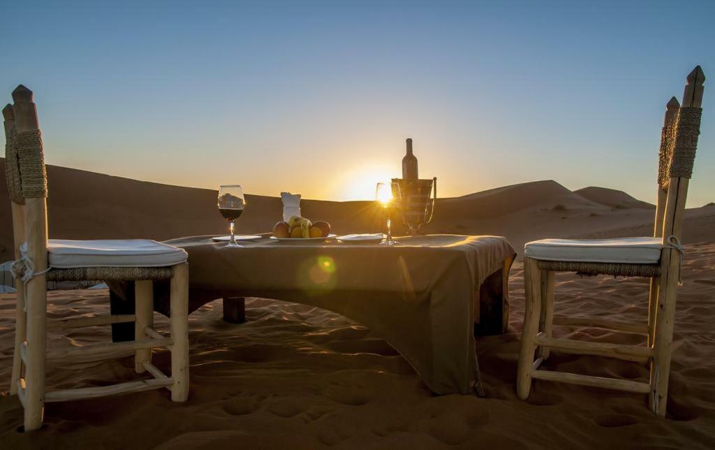 Overnight Desert Camp Merzouga Exterior photo